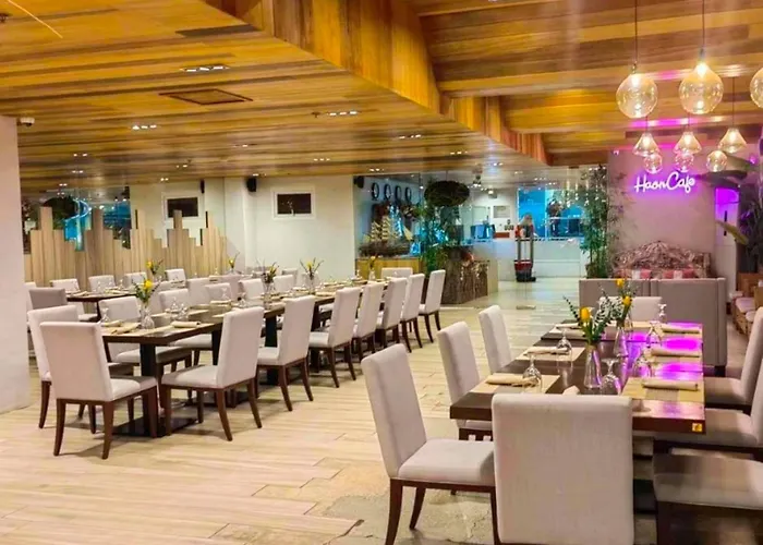 Tom's Hotel Cebu