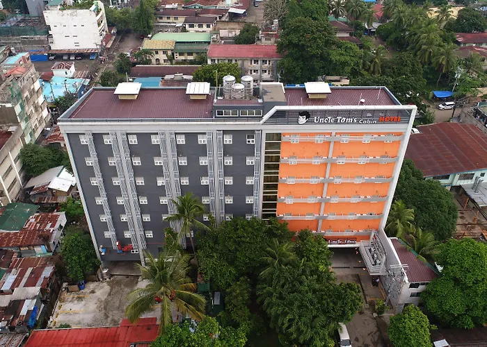 Tom's Hotel Cebu