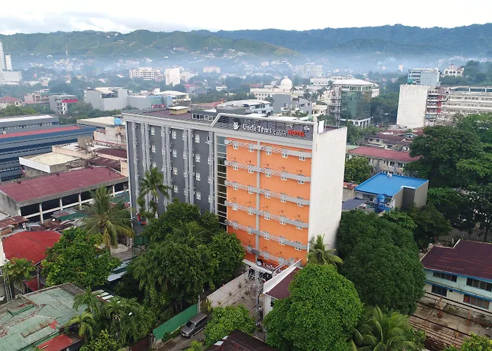 Tom's Hotel