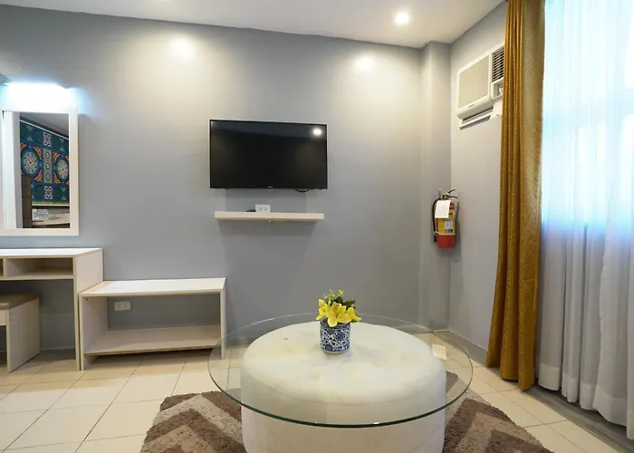 Hotel Tom's Cebu