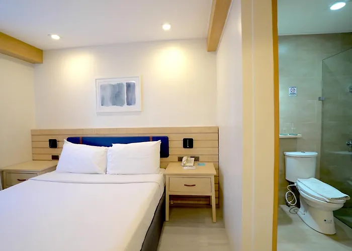 Tom's Hotel