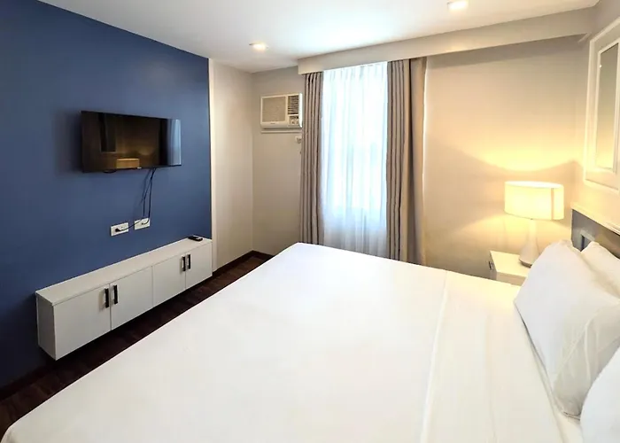 Tom's Hotel