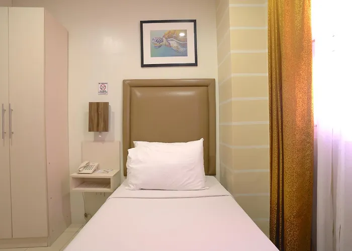Hotel Tom's
