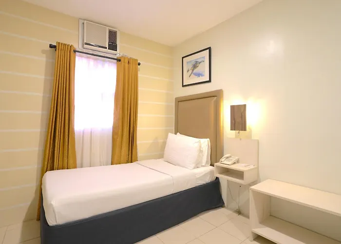 Hotel Tom's Cebu